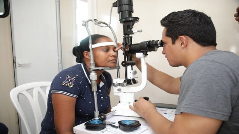 Despacho Primera Dama lleva soluciones de salud y orientaciones a residentes de la provincia Duarte