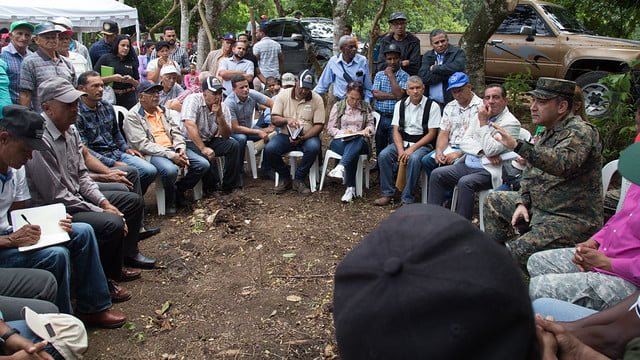 Tras Visita Sorpresa, comisi贸n designada por Danilo Medina regresa a El Rosalito e inicia ejecuci贸n proyectos productivos y comunitarios