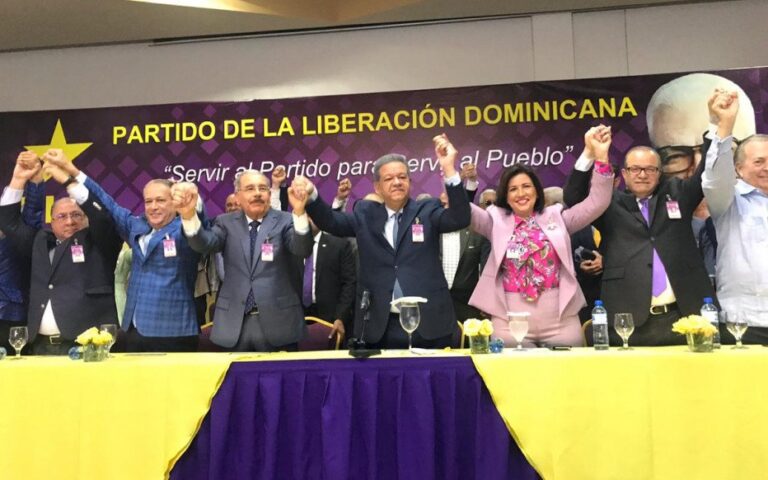 Comité Central decide que los 11 precandidatos presidenciales irán a las primarias del 6 de octubre