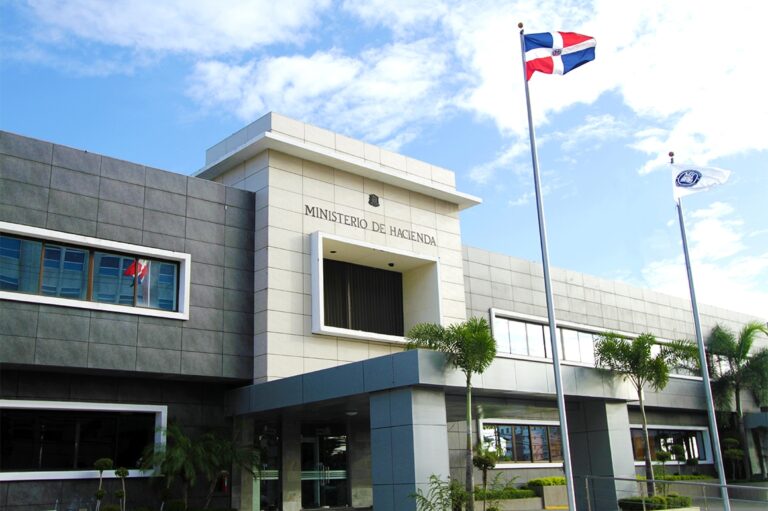 Ingresos fiscales alcanzaron los RD$ 390,204 millones en los primeros siete meses del año