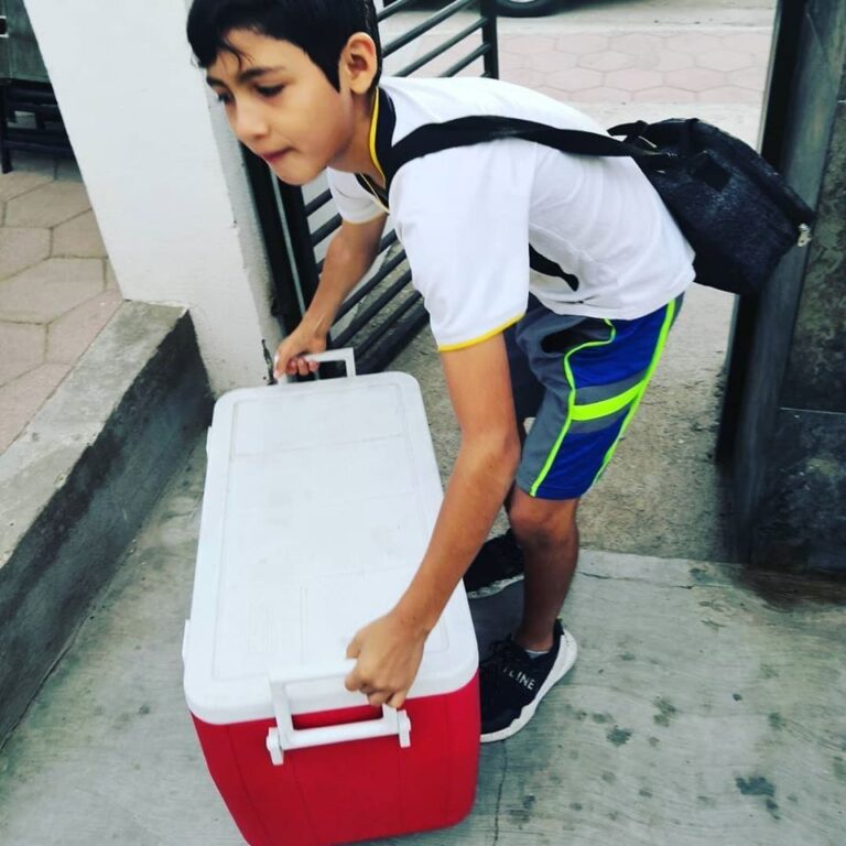 «El negocio de Sahid», historia de niño emprendedor se vuelve VIRAL