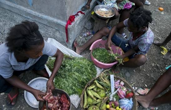 Haitianos sufren secuelas económicas tras meses de protestas