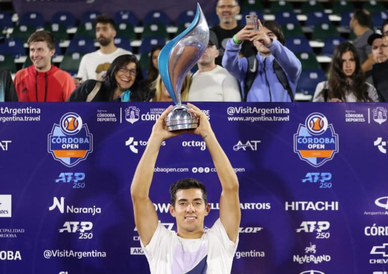 El chileno Garín gana en Argentina su tercer título ATP
