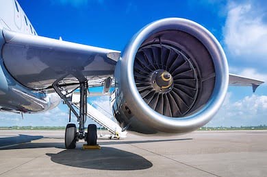 ¿Sabíad qué un motor a reacción de un avión puede ser peligroso?