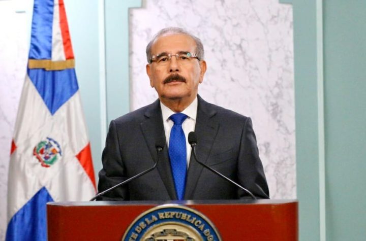 Presidente Danilo Medina extiende toque de queda hasta el 13 de junio