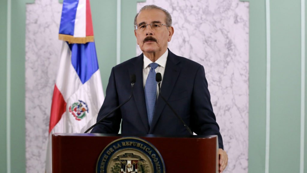 Presidente Danilo Medina designa 7 nuevos gobernadores en provincias y subdirector IAD