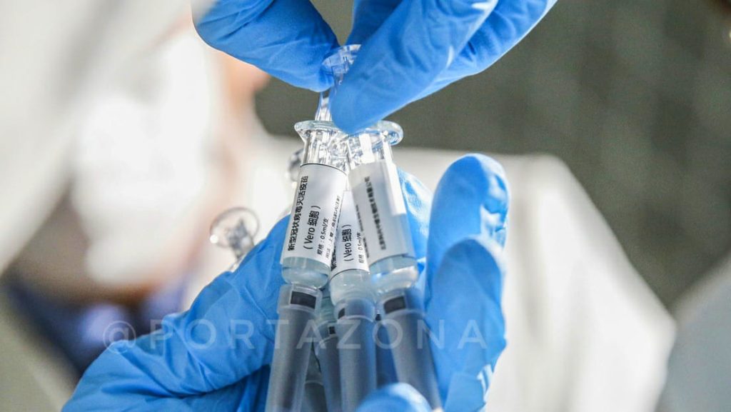 Empresa china anuncia que su vacuna contra el coronavirus tiene una eficacia de más del 90 %