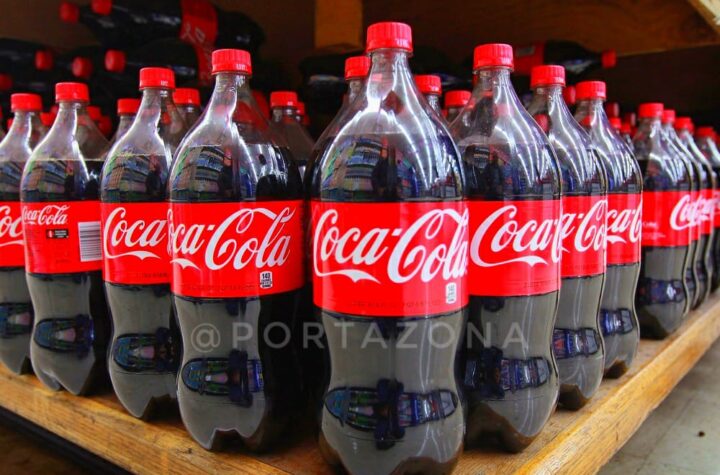 Por el racismo, Coca-Cola retira toda su publicidad de redes sociales