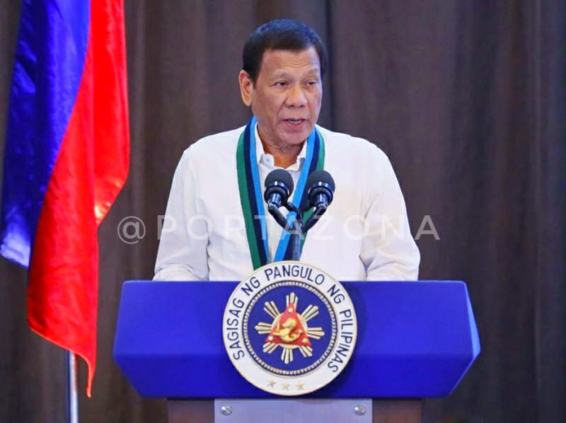 Duterte firma una polémica ley antiterrorista entre críticas