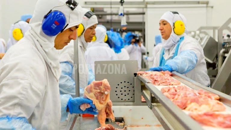 China detecta el coronavirus en pollo de Brasil y gambas de Ecuador