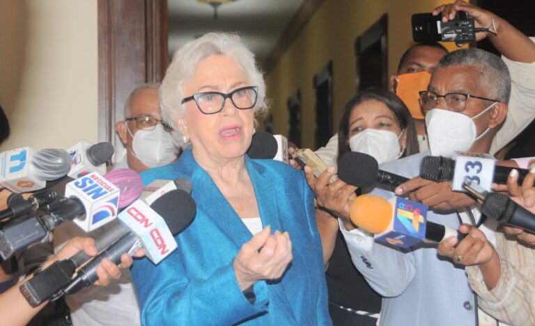 Ortiz Bosch dice: Presidente Abinader como funcionarios depositaron Declaración Jurada de Bienes a tiempo