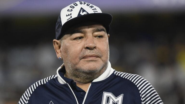 Maradona sufría trastornos hepático, renal y cardíaco, según estudios