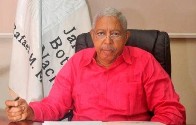 Muere el director del Jardín Botánico, sus restos solo serán velados por 4 horas en la Blandino