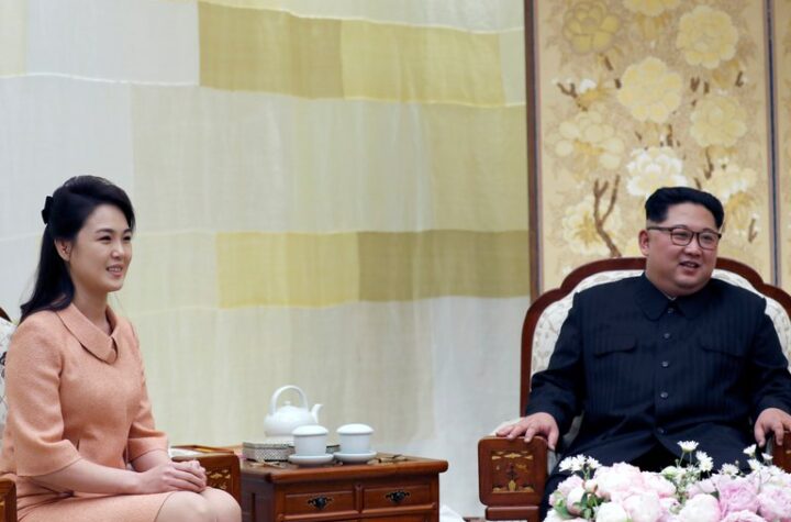 La esposa de Kim Jong-un reapareció por primera vez después de un año