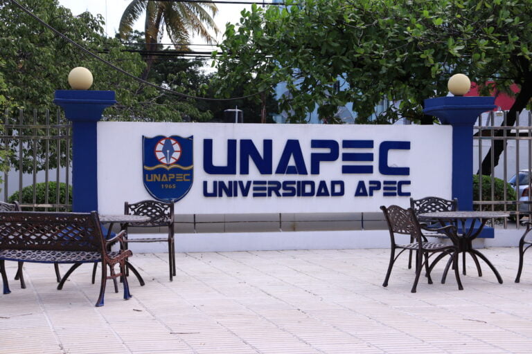 Unapec realiza seminario web: “Impacto del Tribunal Constitucional  en la sociedad dominicana”; promueve pedagogía y alcances