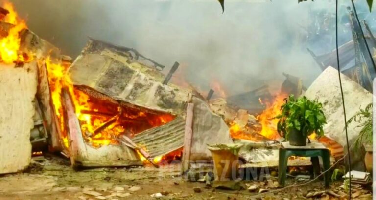 Incendio reduce a cenizas vivienda de un señor de 80 años en Nagua 