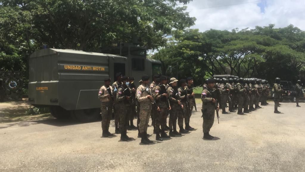 Comandante General del Ejército de República Dominicana realiza recorrido supervisando la zona fronteriza ante situación de Haití