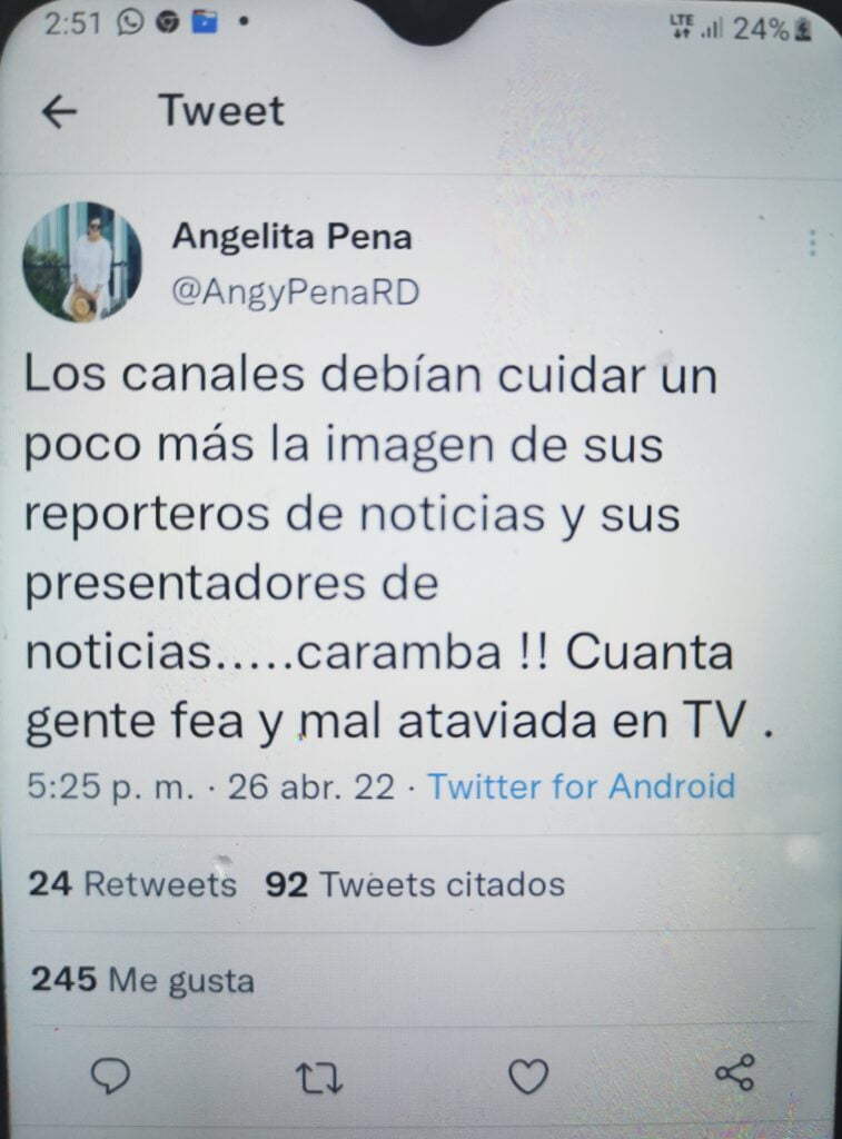 Periodistas truenan en contra de Angelita Peña, quien le llama a la prensa: “gente fea y mal ataviada”