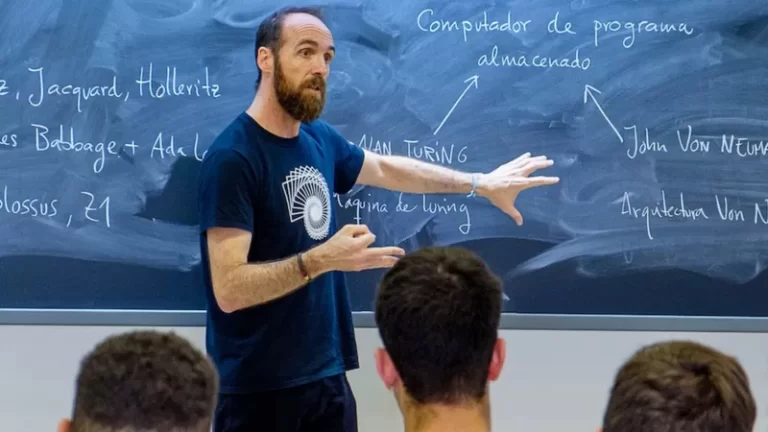 Conoce como las matemáticas nos hacen más libres y menos manipulables