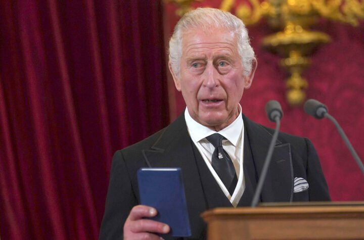 Rey Carlos III de Inglaterra planea una monarquía más austera y reducida