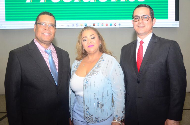 SODOMEDI juramenta nueva directiva para el período 2022-2025