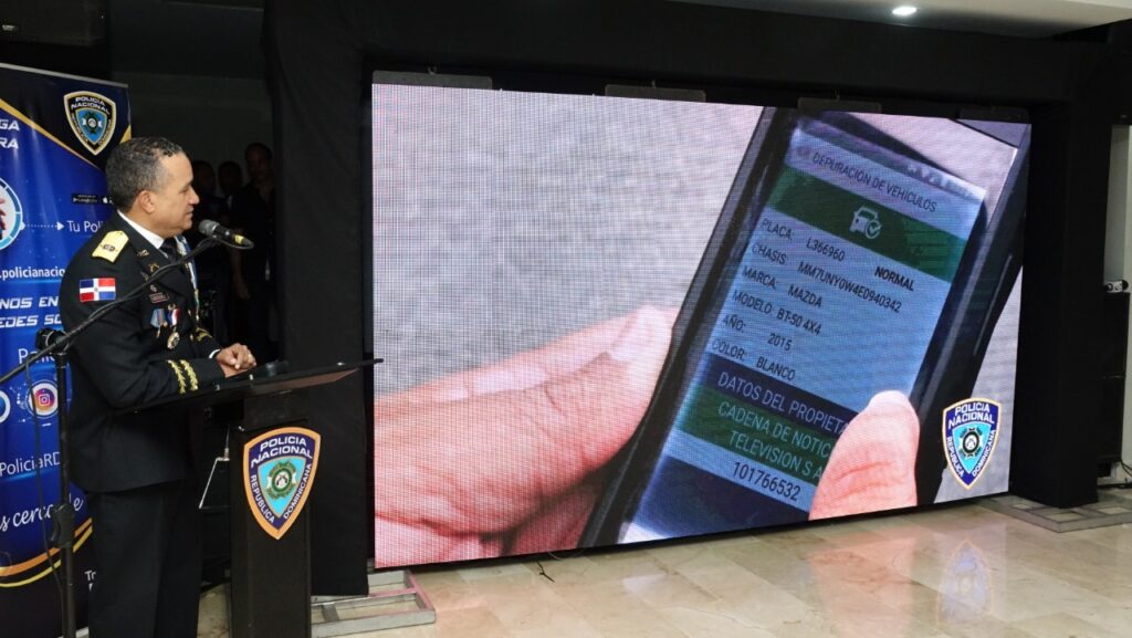 Policía Nacional presenta moderno sistema de identificación biométrico que permitirá depurar ciudadanos al instante